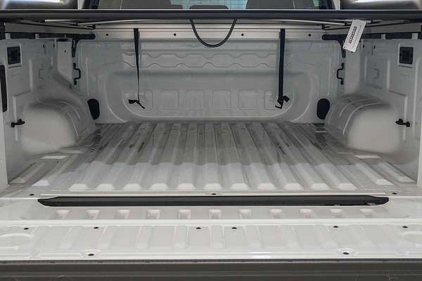 2025 Volkswagen Amarok
