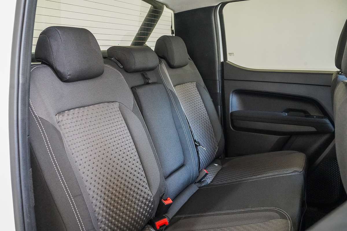 2025 Volkswagen Amarok