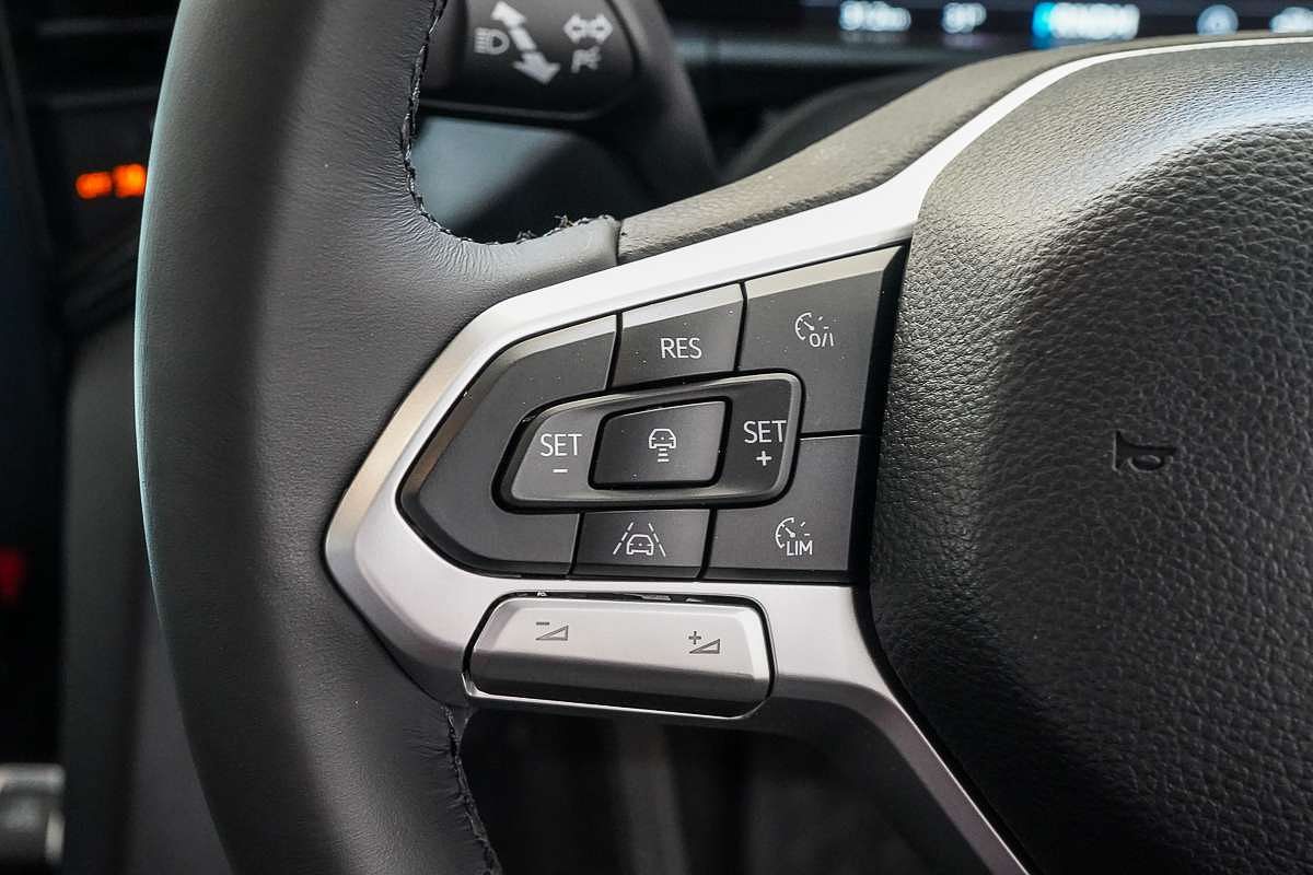 2025 Volkswagen Amarok