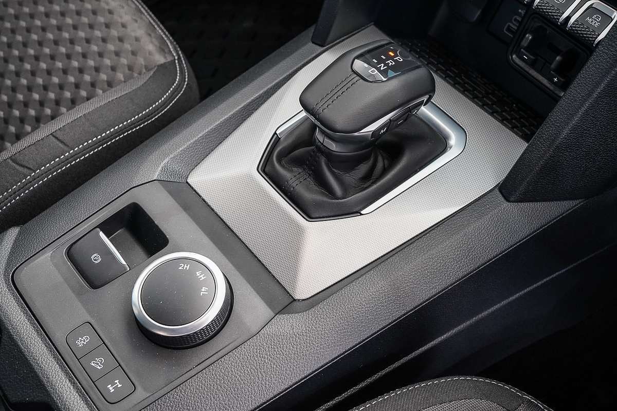 2025 Volkswagen Amarok
