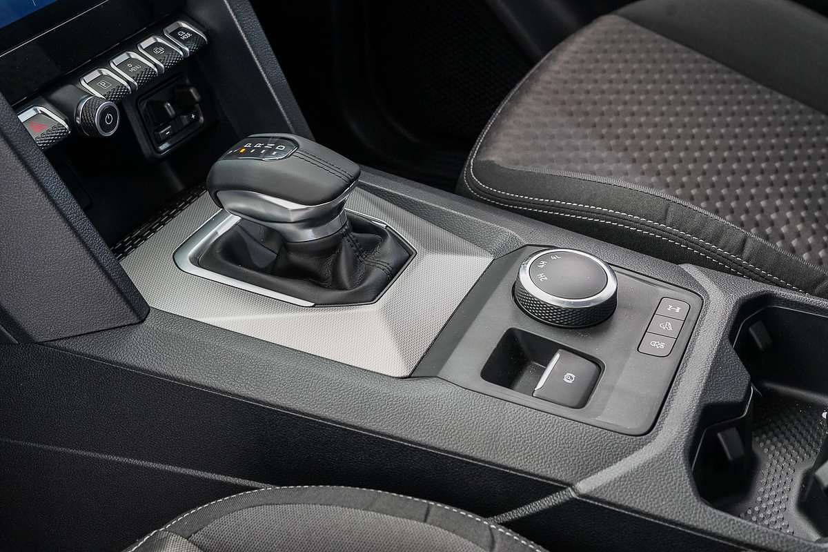 2025 Volkswagen Amarok