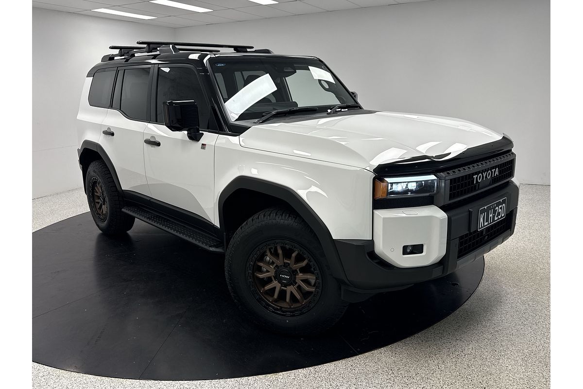 2025 Toyota Landcruiser Prado Altitude GDJ251R