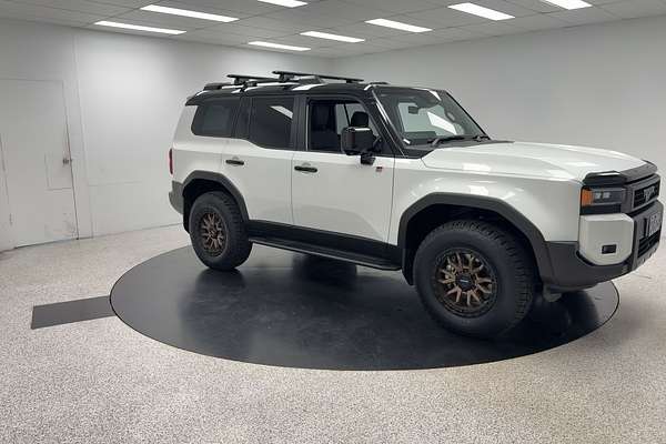 2025 Toyota Landcruiser Prado Altitude GDJ251R