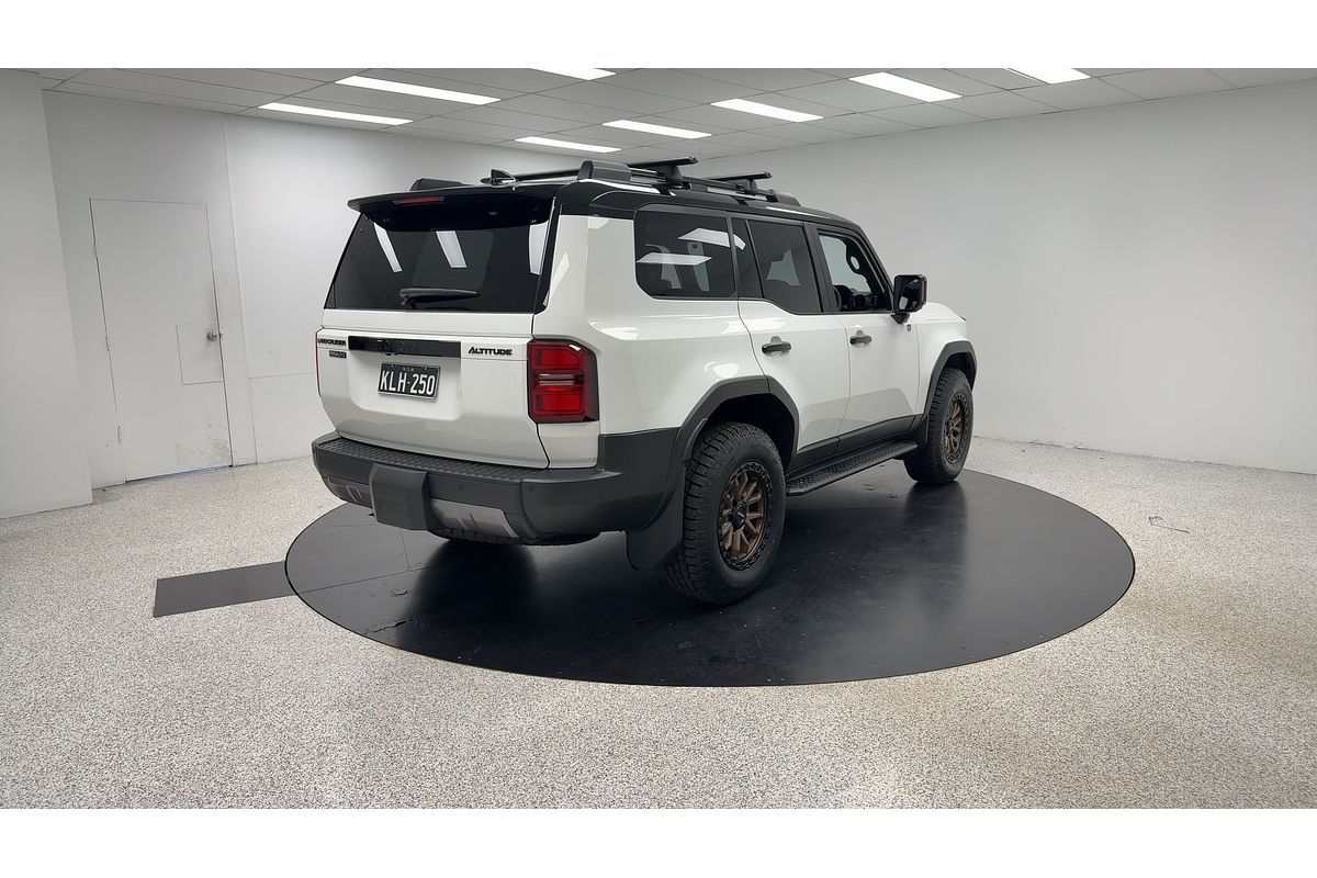 2025 Toyota Landcruiser Prado Altitude GDJ251R