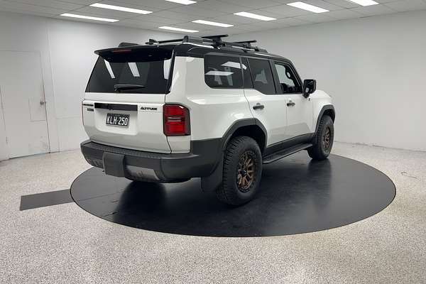 2025 Toyota Landcruiser Prado Altitude GDJ251R
