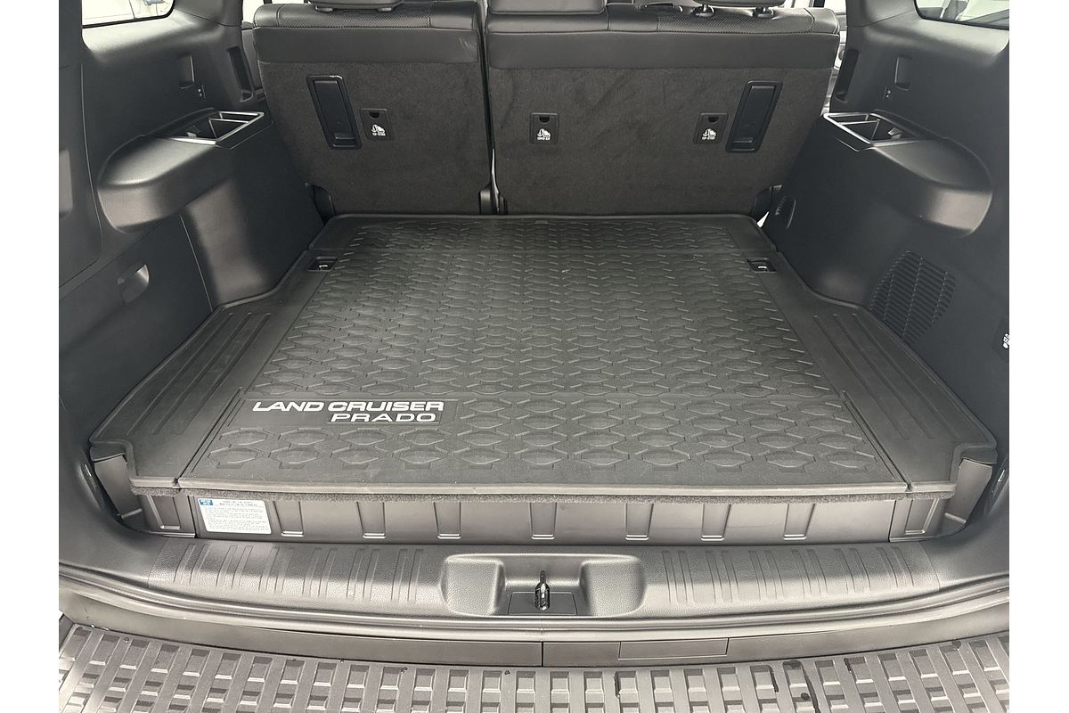 2025 Toyota Landcruiser Prado Altitude GDJ251R
