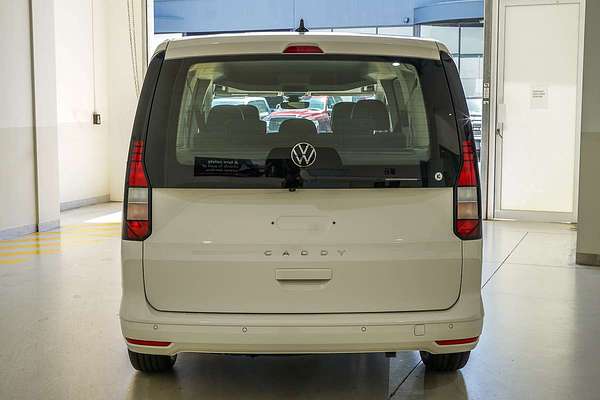 2025 Volkswagen Caddy TDI320 5