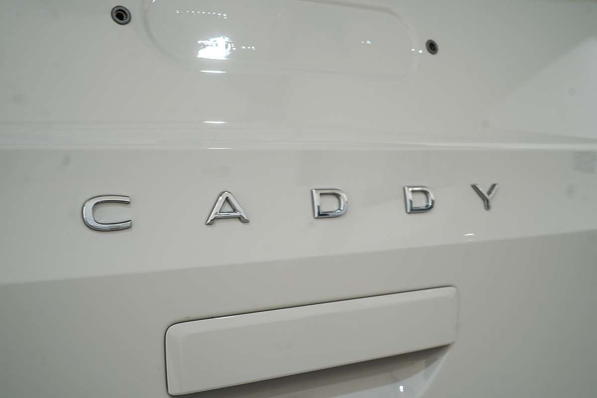 2025 Volkswagen Caddy TDI320 5
