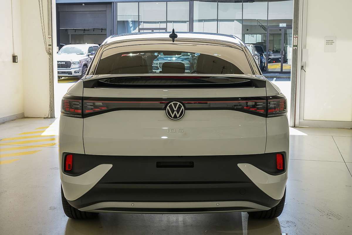 2025 Volkswagen ID.5 Pro E2