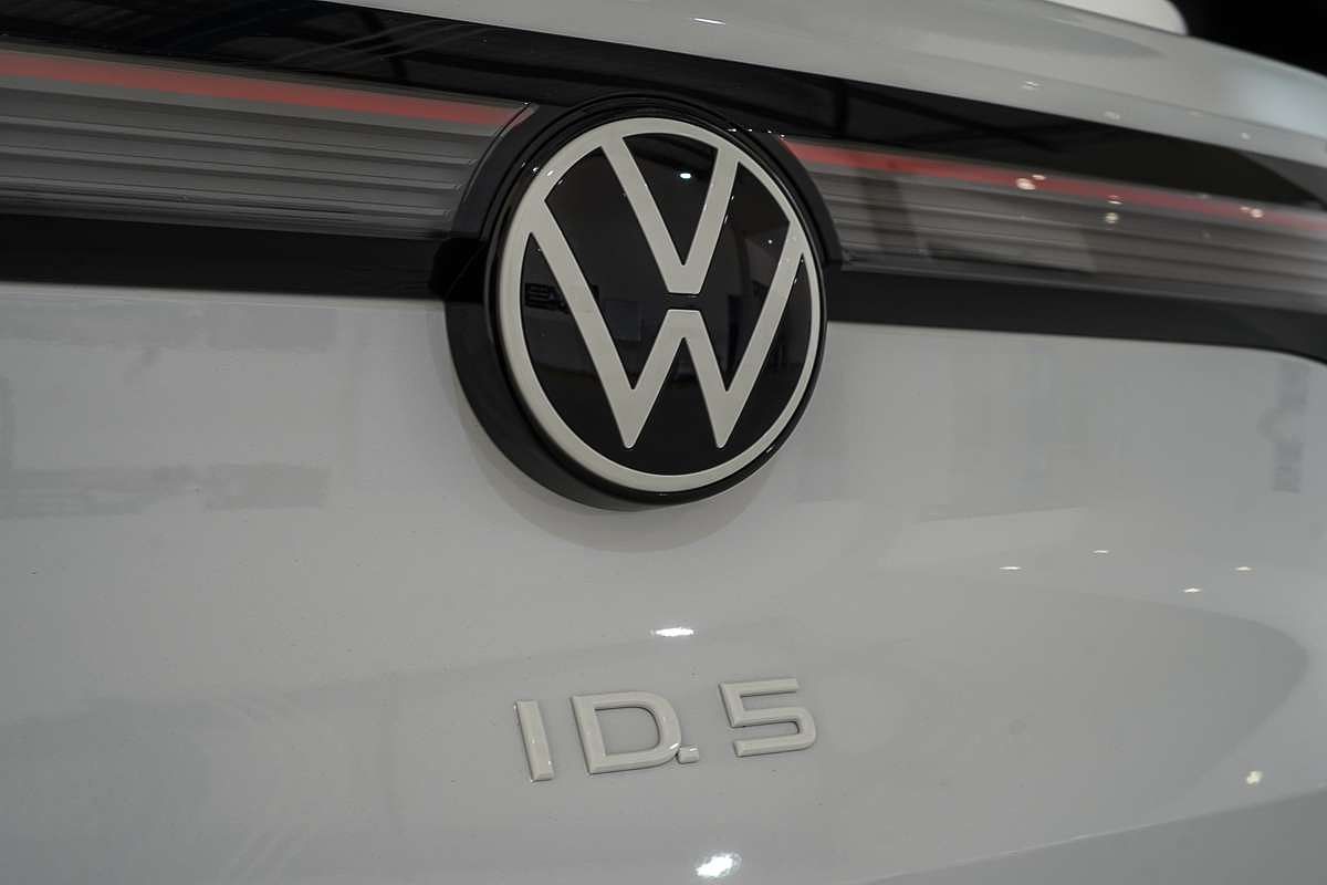 2025 Volkswagen ID.5 Pro E2