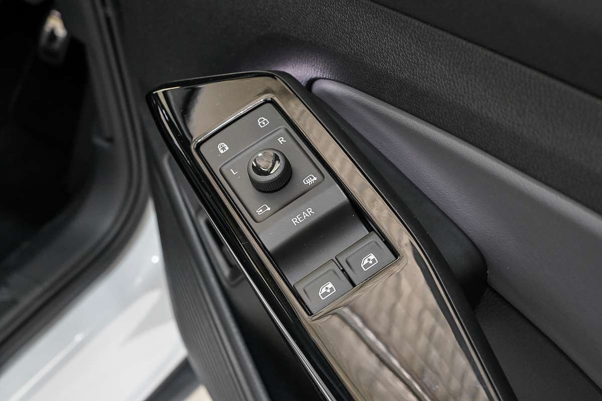 2025 Volkswagen ID.5 Pro E2