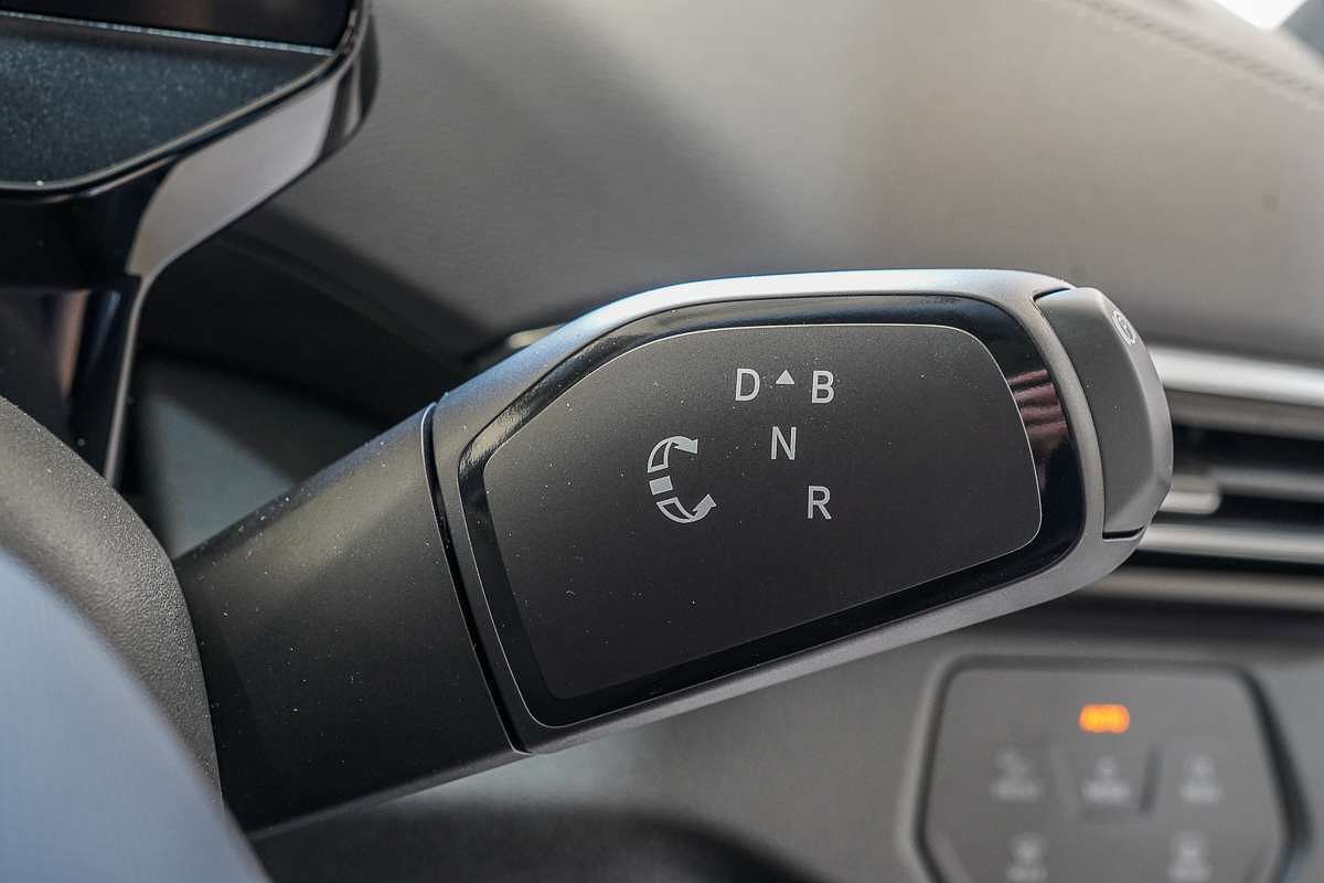 2025 Volkswagen ID.5 Pro E2