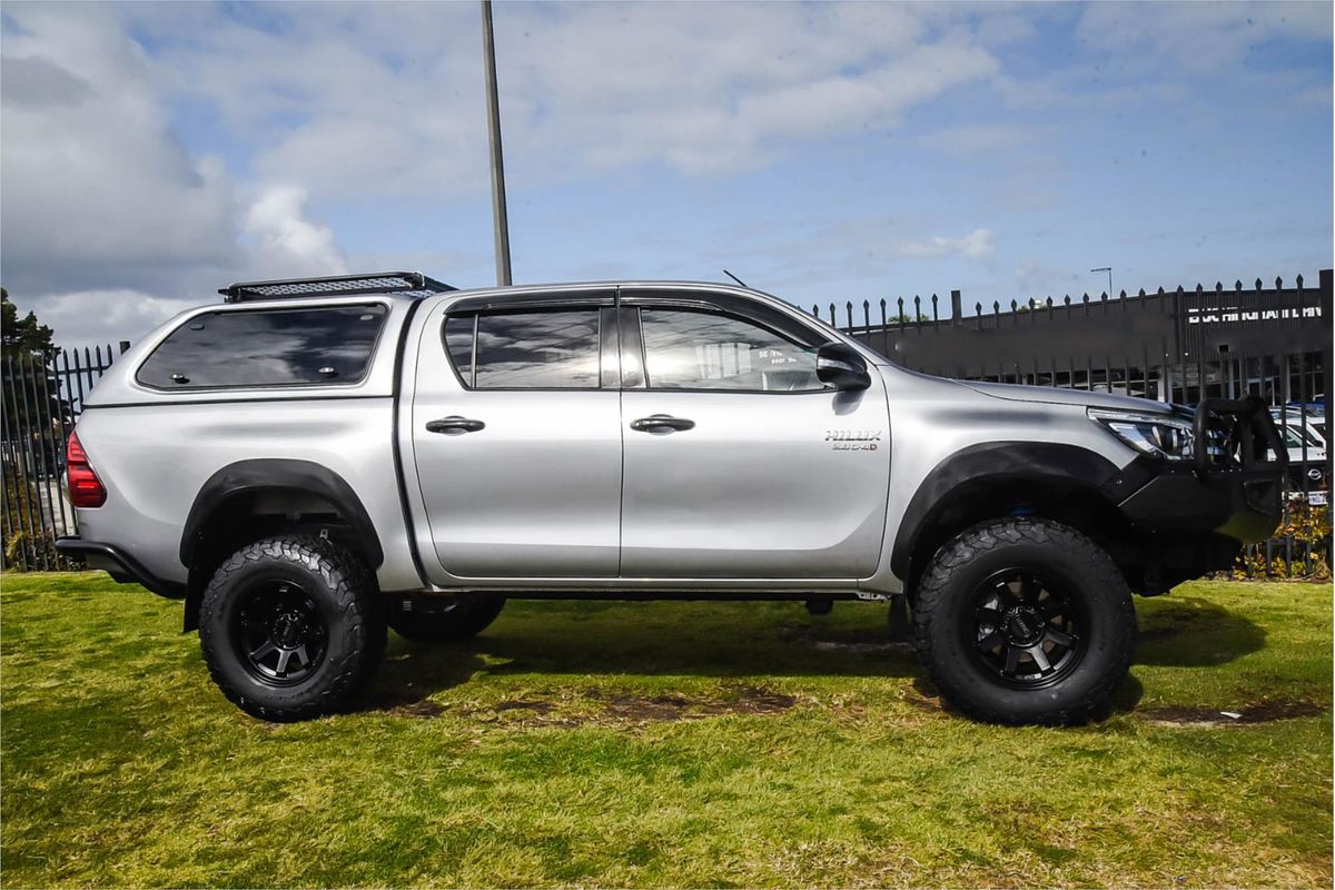 2016 Toyota Hilux SR5 GUN126R 4X4