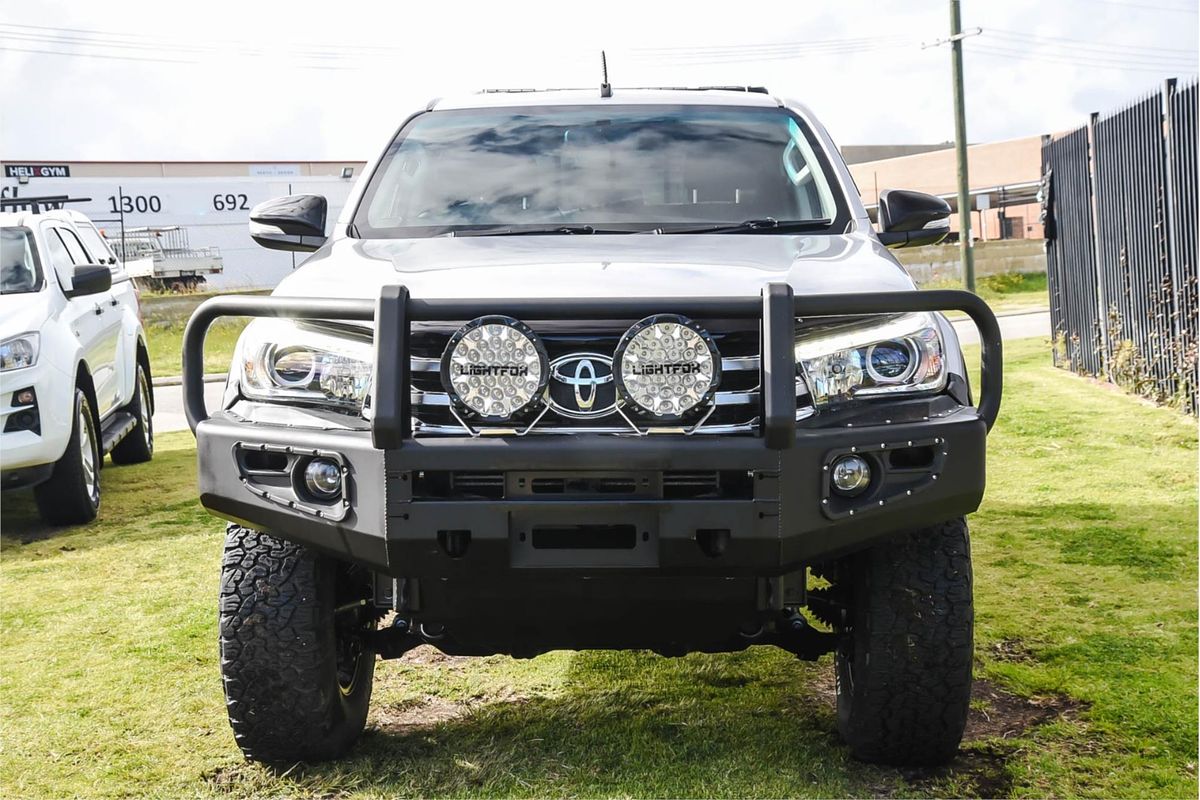 2016 Toyota Hilux SR5 GUN126R 4X4