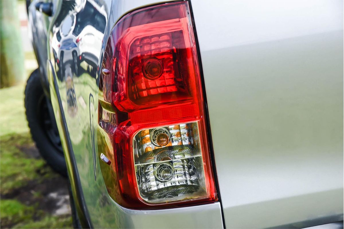 2016 Toyota Hilux SR5 GUN126R 4X4