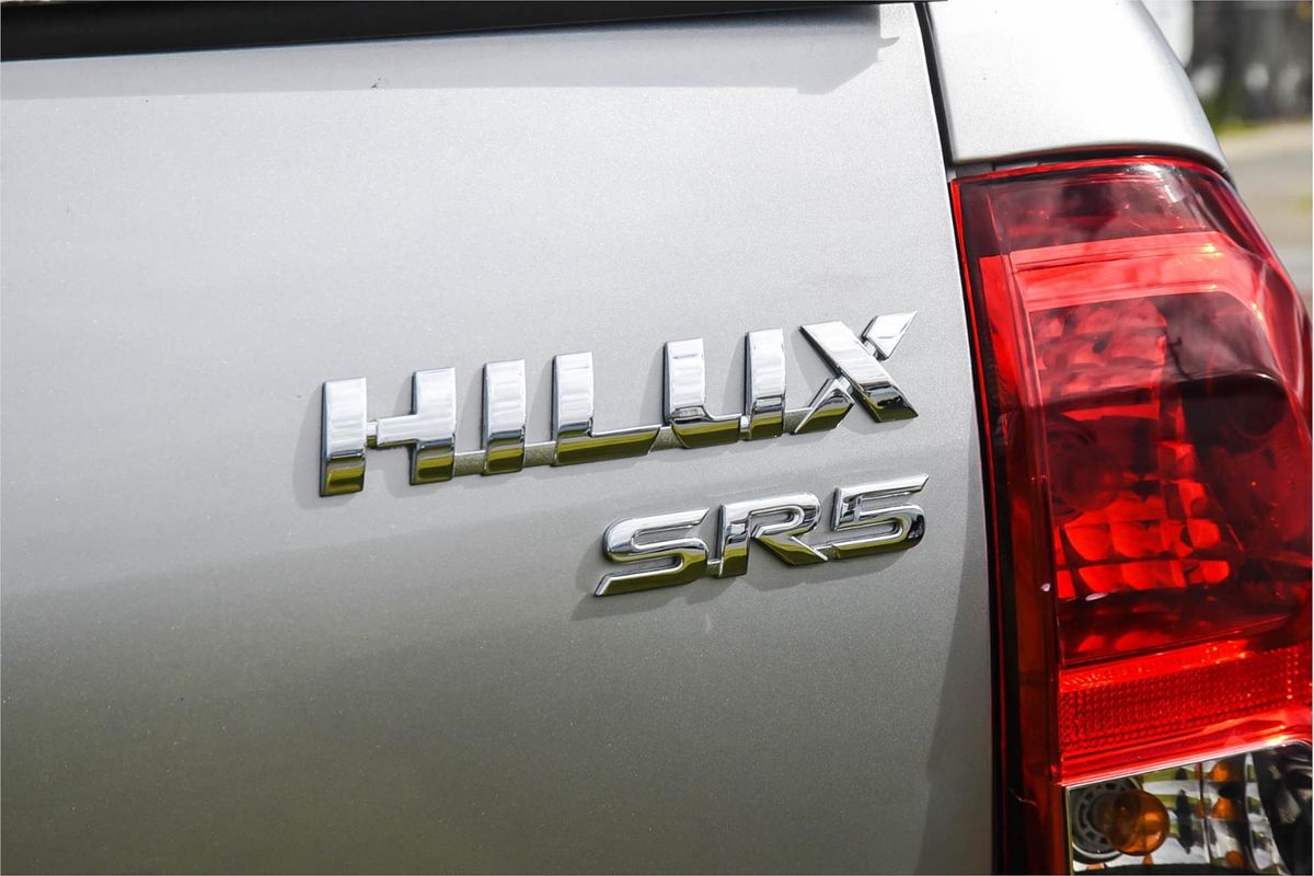 2016 Toyota Hilux SR5 GUN126R 4X4