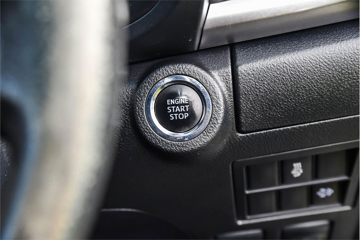 2016 Toyota Hilux SR5 GUN126R 4X4