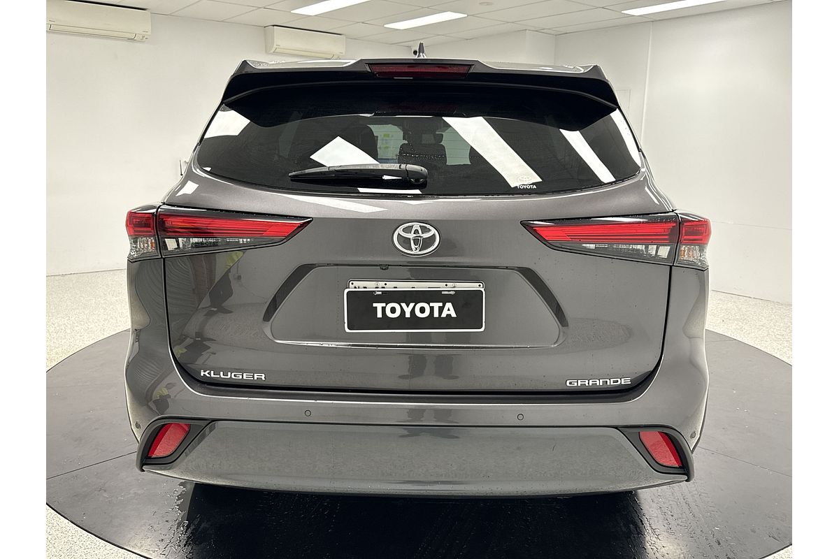 2022 Toyota Kluger Grande GSU75R