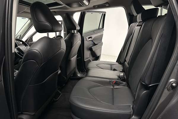 2022 Toyota Kluger Grande GSU75R