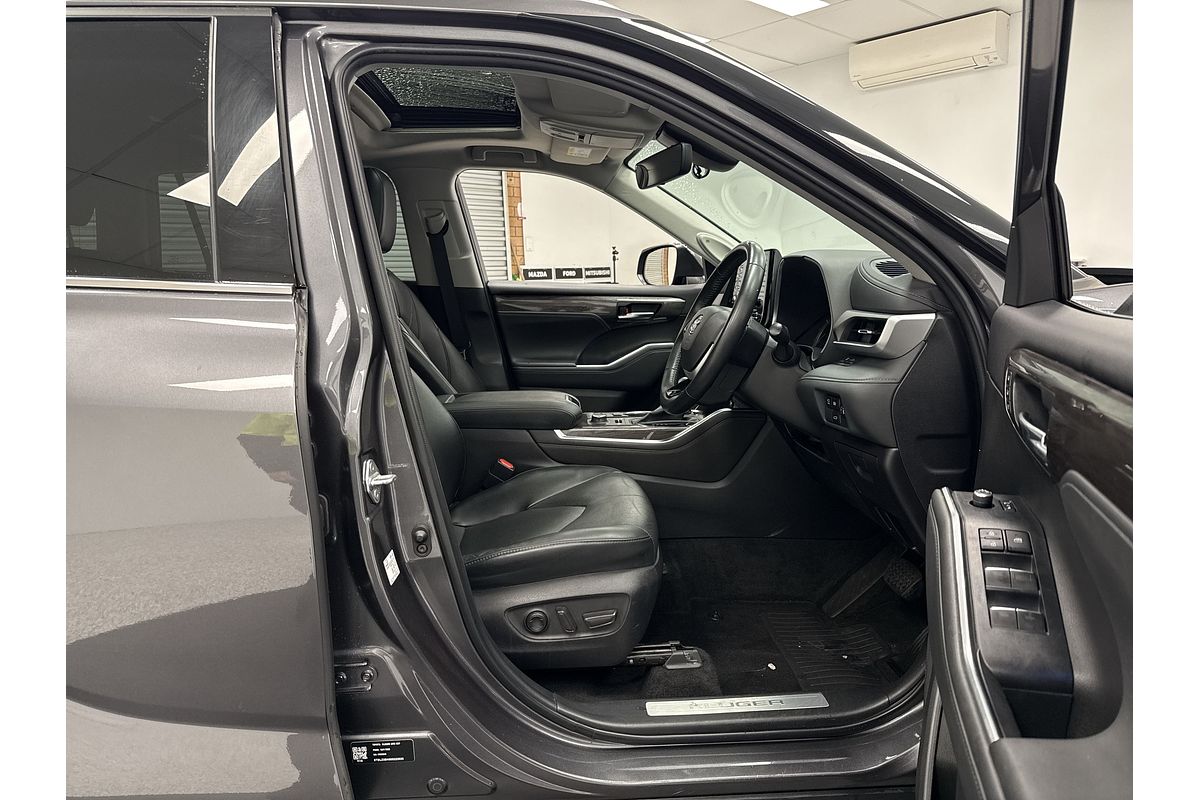 2022 Toyota Kluger Grande GSU75R