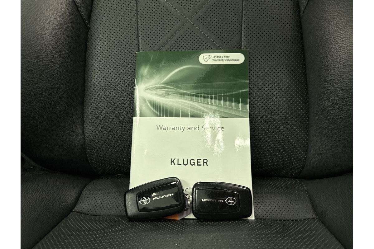 2022 Toyota Kluger Grande GSU75R
