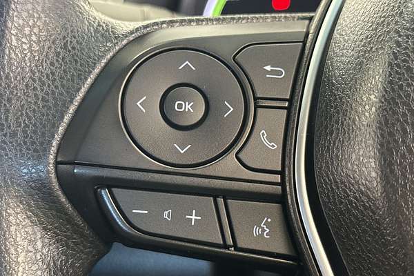 2021 Toyota Camry Ascent AXVH70R