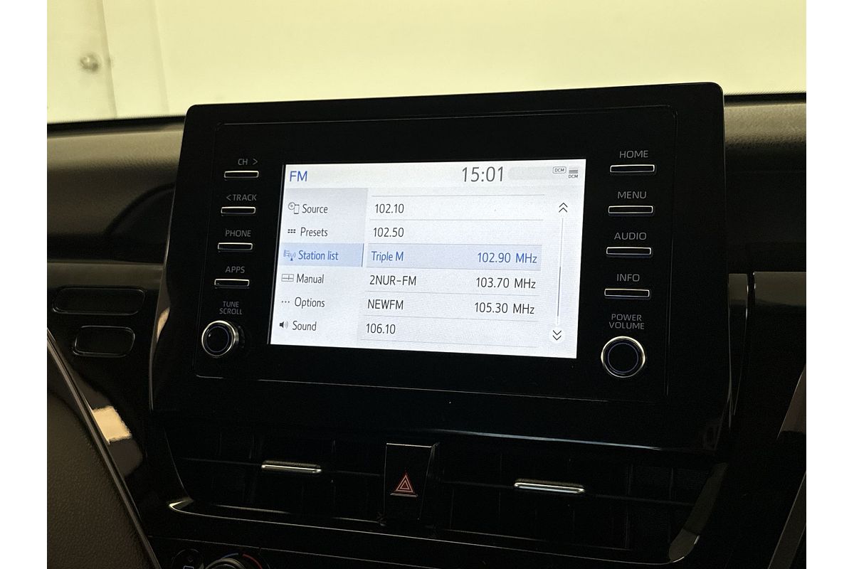 2021 Toyota Camry Ascent AXVH70R