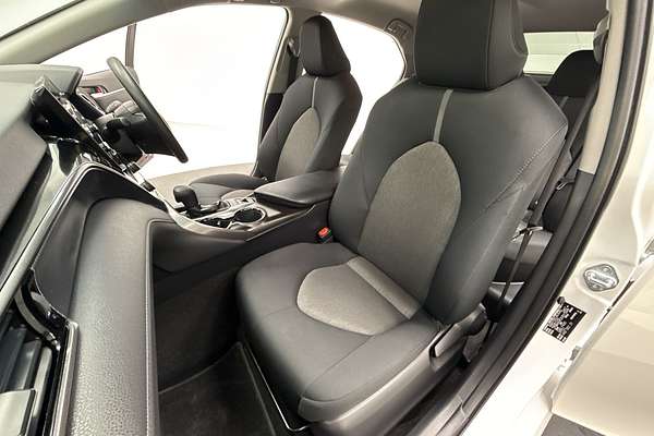 2021 Toyota Camry Ascent AXVH70R