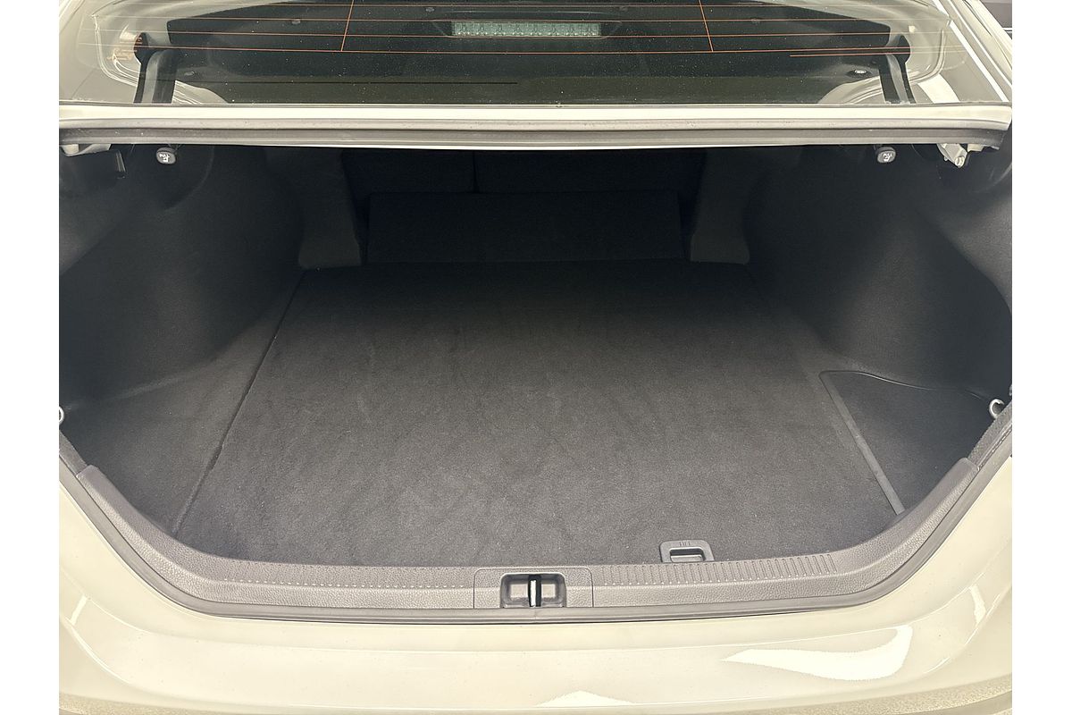 2021 Toyota Camry Ascent AXVH70R