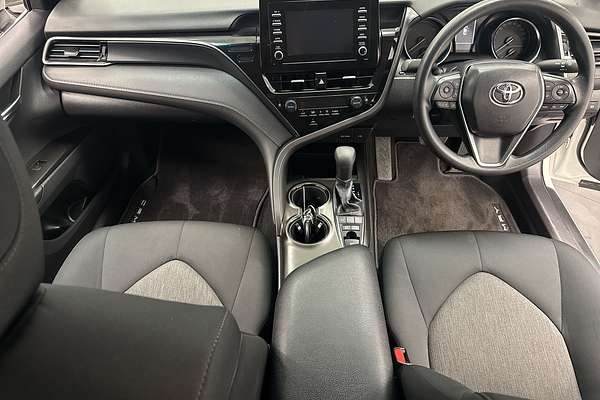 2021 Toyota Camry Ascent AXVH70R
