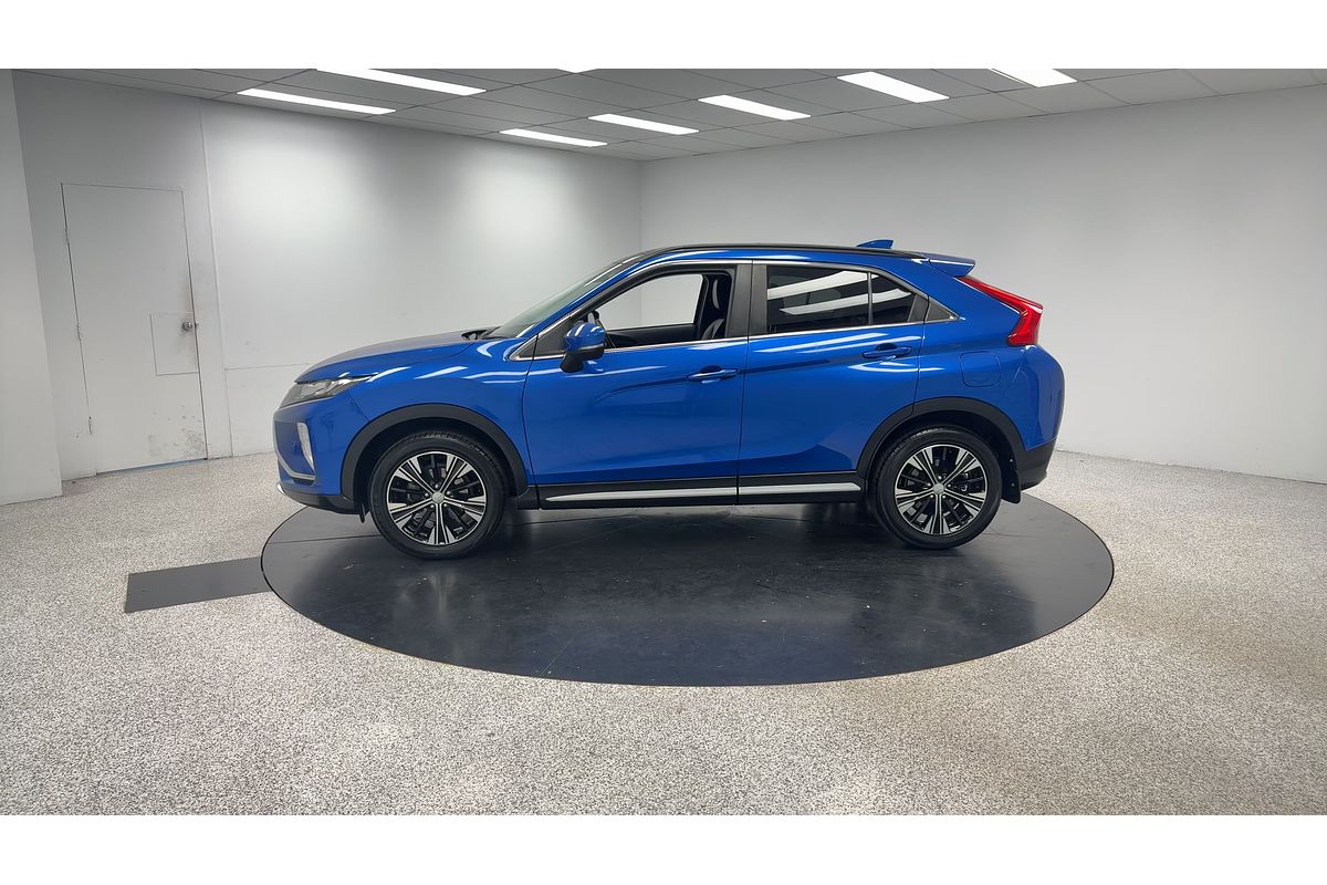 2017 Mitsubishi Eclipse Cross Exceed YA