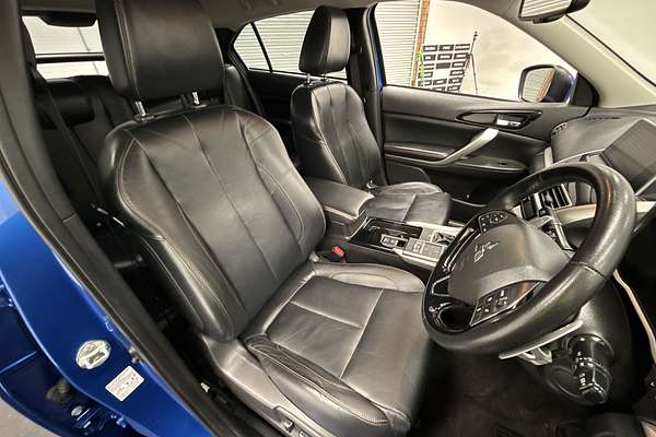 2017 Mitsubishi Eclipse Cross Exceed YA