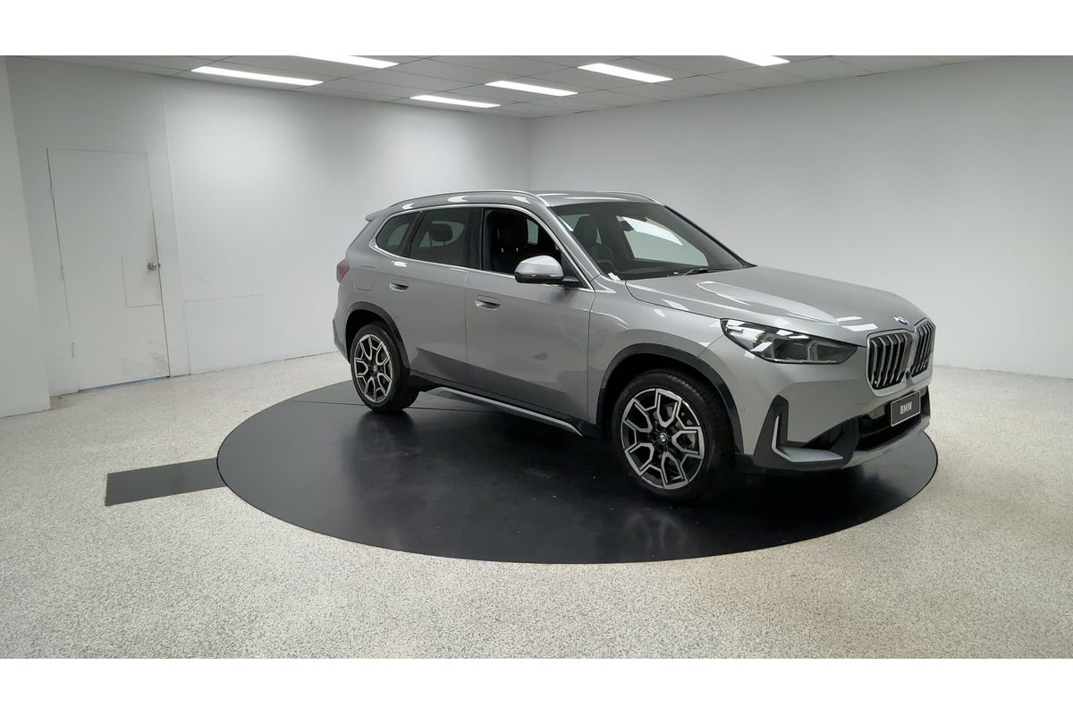 2023 BMW X1 xDrive20i U11