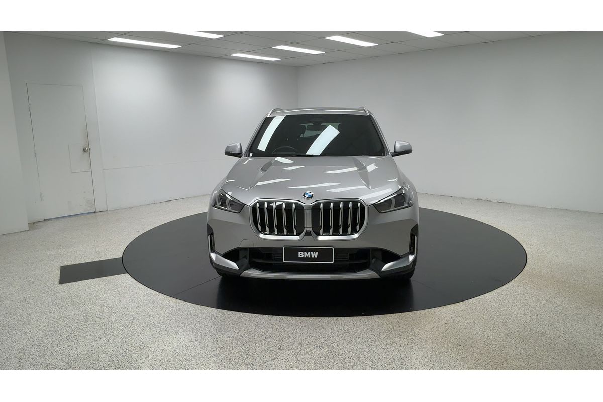 2023 BMW X1 xDrive20i U11