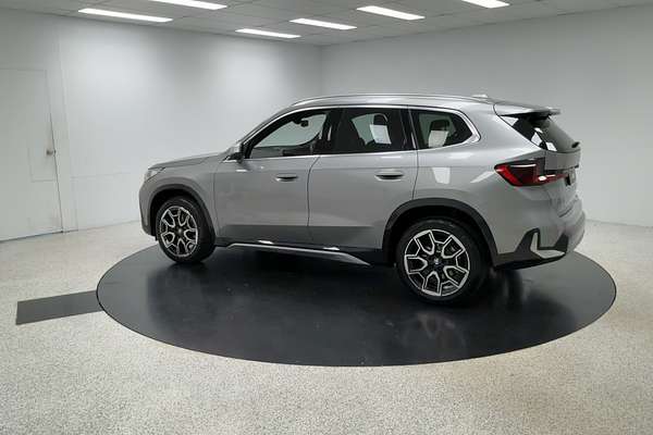 2023 BMW X1 xDrive20i U11