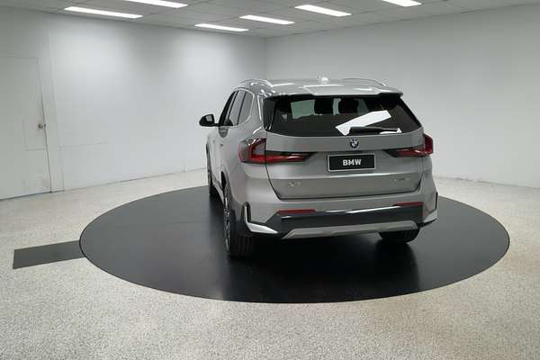 2023 BMW X1 xDrive20i U11