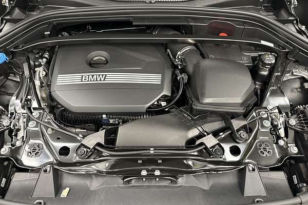 2023 BMW X1 xDrive20i U11