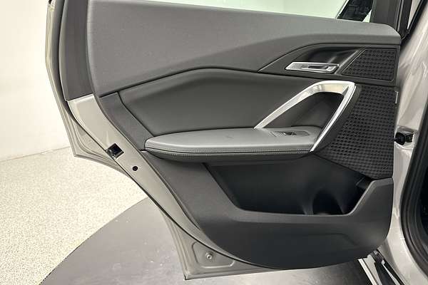 2023 BMW X1 xDrive20i U11