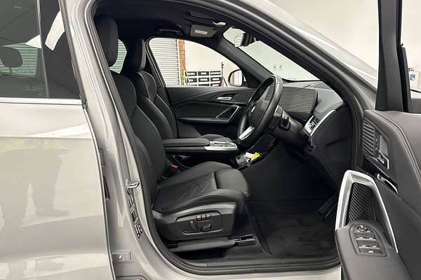 2023 BMW X1 xDrive20i U11