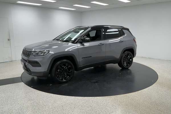 2023 Jeep Compass Night Eagle M6