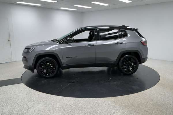 2023 Jeep Compass Night Eagle M6