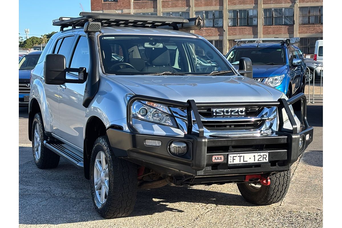 2017 Isuzu MU-X LS-U