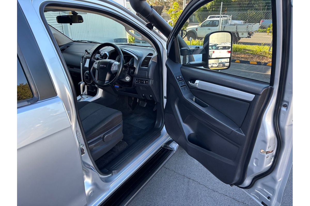 2017 Isuzu MU-X LS-U