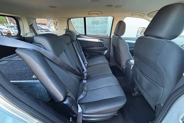 2017 Isuzu MU-X LS-U