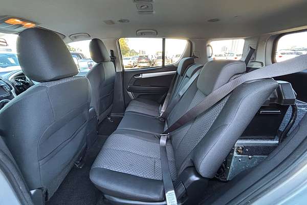 2017 Isuzu MU-X LS-U