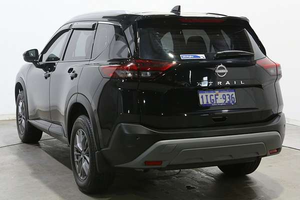 2024 Nissan X-TRAIL ST T33