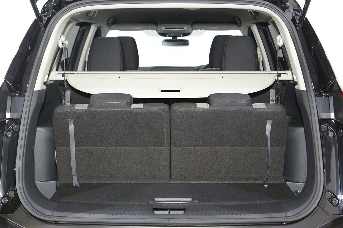 2024 Nissan X-TRAIL ST T33