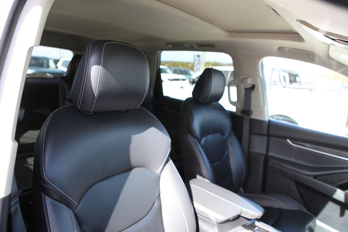 2024 LDV D90 Executive SV9A