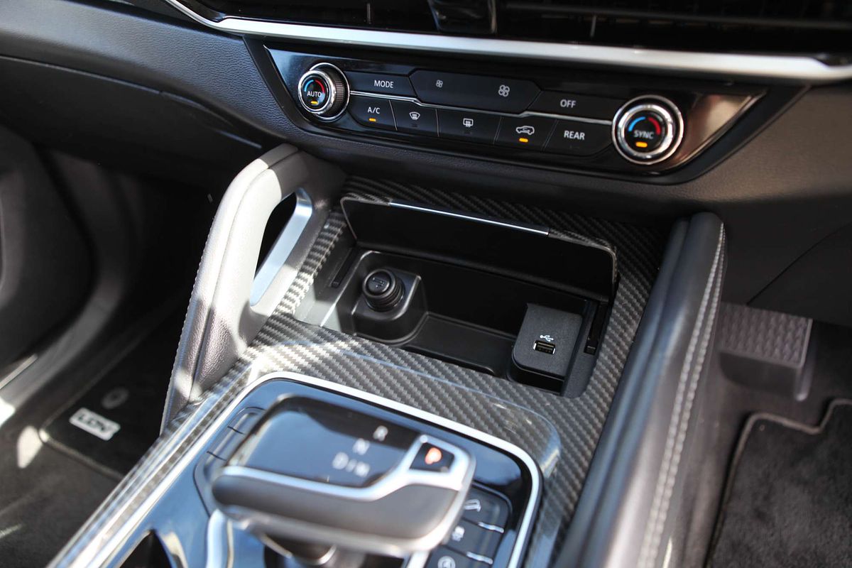 2024 LDV D90 Executive SV9A