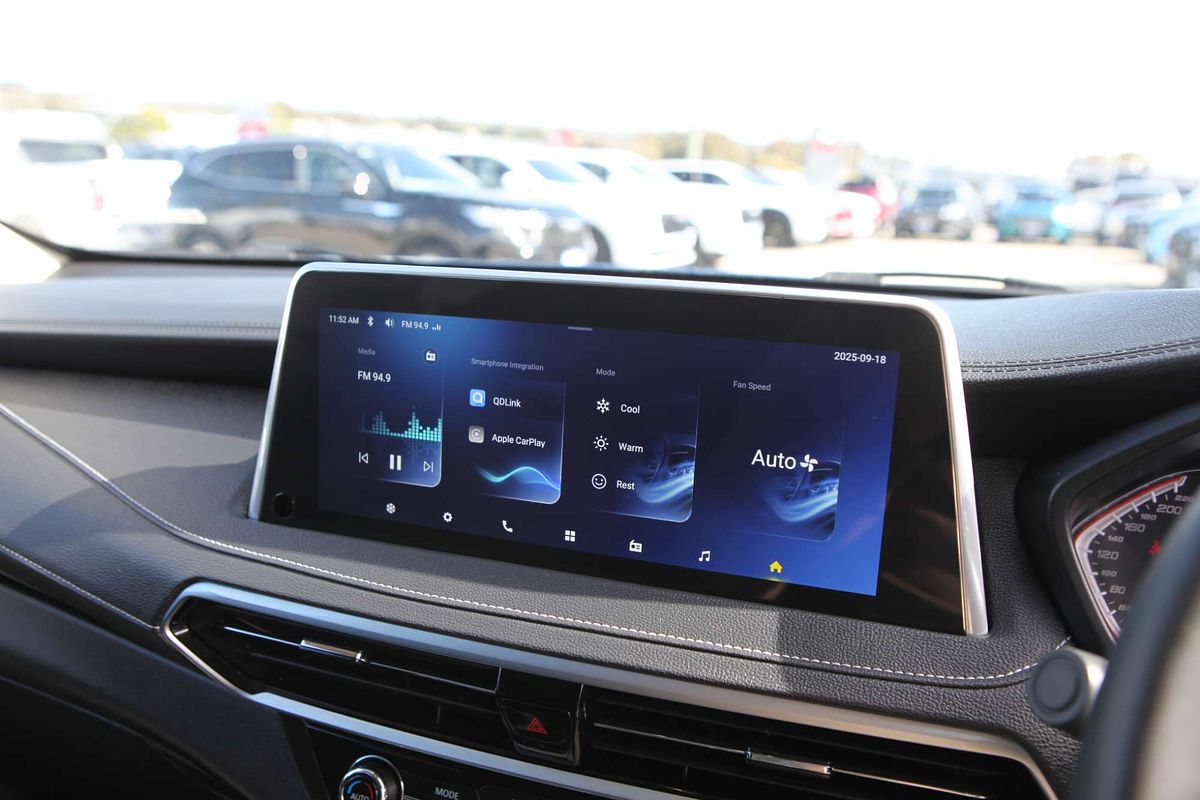 2024 LDV D90 Executive SV9A